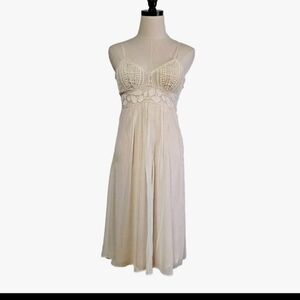 MARIA BIANCA NERO  Empire Waist Crochet Accent Ivory Small P Sexy Elegant Dress